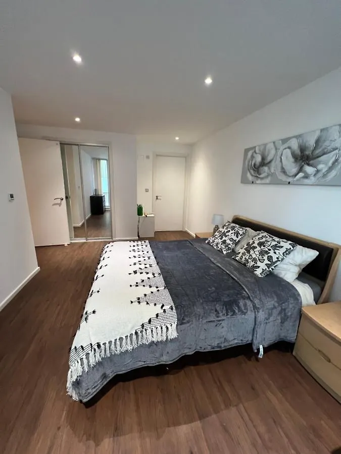 Royal Victoria Flat2 Apartment London 0*,