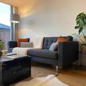 Spitalfields Market Penthouse Flat With Balcony Apartment London